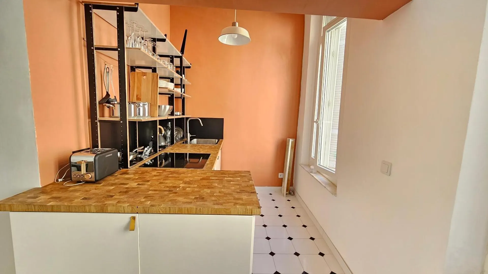 Blue Note Home, Cosy, Port Vieux La Ciotat 0*,  France